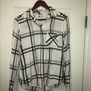 American Eagle Outfitters Boyfriend Fit Flannel S